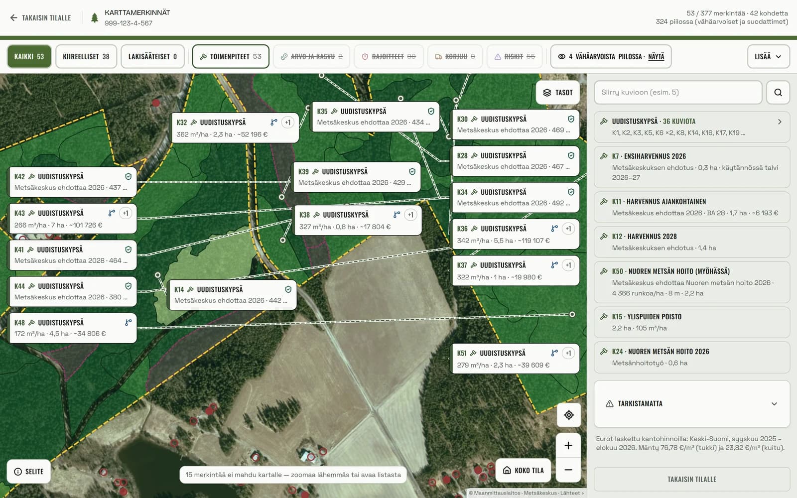 Kartta, jolla merkintälaput kuten K32 uudistuskypsä 362 m³/ha, 2,3 ha, noin 52 196 € ja K35 uudistuskypsä, hakkuuehdotus 2026; oikealla lista: uudistuskypsä 36 kuviota, K7 ensiharvennus 2026, K11 harvennus ajankohtainen, K12 harvennus 2028 ja K50 nuoren metsän hoito.
